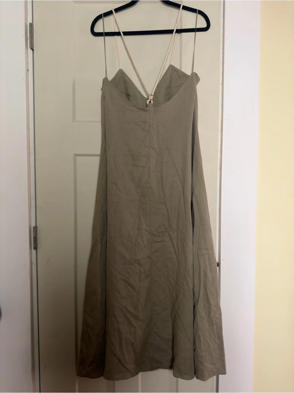 zara voluminous linen midi dress - Picture 7 of 9